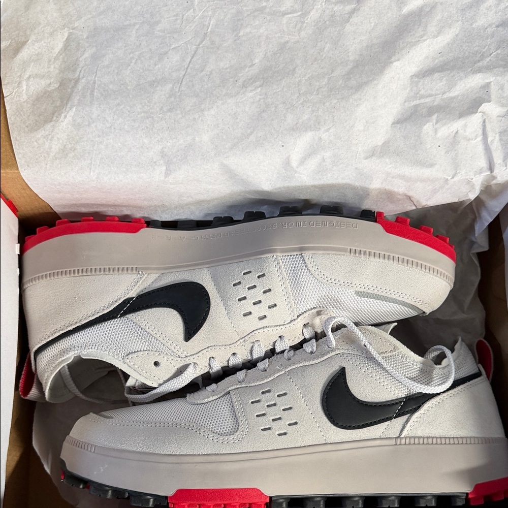 Nike Men's White and Black Sneakers with Red Accents